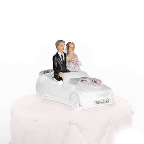 centro torta matrimonio sposi in auto