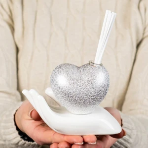 Profumatore Mano con Cuore in ceramica Argento
