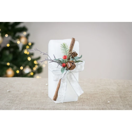 Idea Regalo Natale - Candela bianca con decoro natalizio