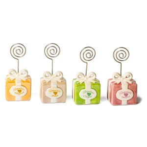 ⚡ OFFERTISSIMA Bomboniere e Segnaposto  Clip a forma di Pacco in ceramica con frasi