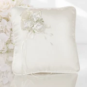 cuscino porta fedi avorio con fiori