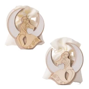 Bomboniere Matrimonio 2026 Linea Cheri Scatolina portaconfetti con coppia innamorata su luna