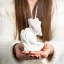 Bomboniere 2027 Matrimonio Profumatori in ceramica con coppia che si bacia