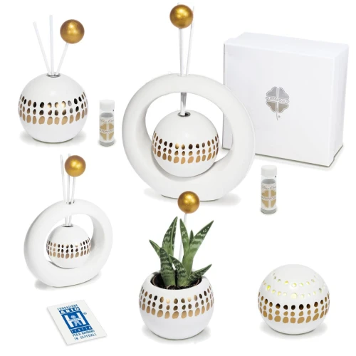 Bomboniere Solidali Quadrifoglio Linea Varsavia 2026 con dettagli oro