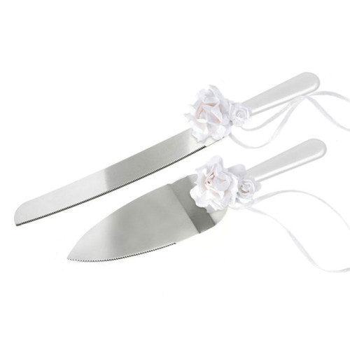set taglio torta matrimonio bianchi paletta e coltello per matrimonio con fiori bianchi