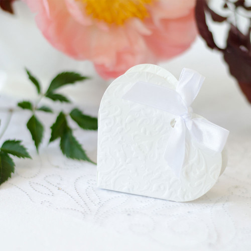 10 scatoline porta confetti a cuore con nastro bianca
