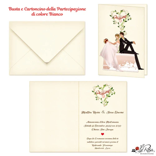 Partecipazioni Matrimonio con Sposi seduti su Torta 2025 STAMPA OMAGGIO