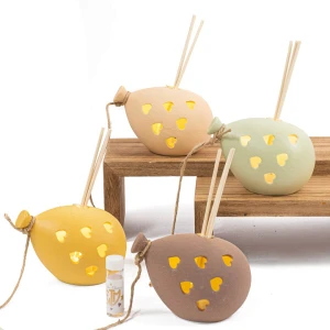 Bomboniere 2026 Linea Terra Palloncino Profumatore a LED con cuori in ceramica colorata