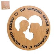 Bomboniera utile 2027 sottopentola in legno Sposi