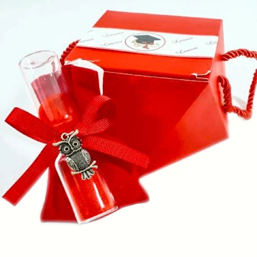 Ultimi 11 pezzi Bomboniere laurea Scatolina con sacchetto portaconfetti rosso, gufetto e clessidra