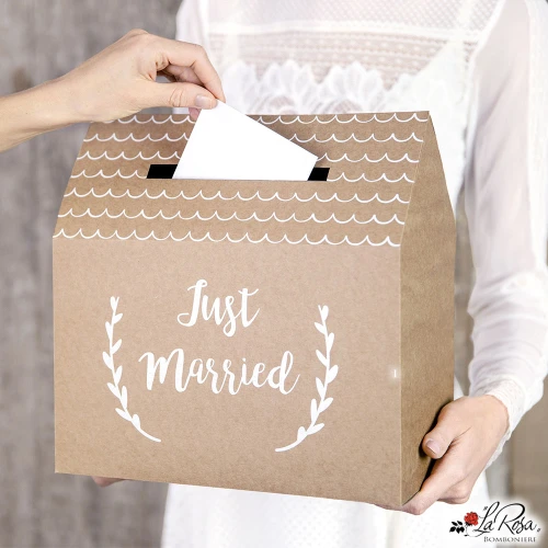 Scatola per biglietti e Buste matrimonio rustica Just Married