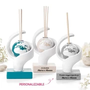 Bomboniera 2027 Diffusore Mappamondo Linea World in Resina Personalizzabile