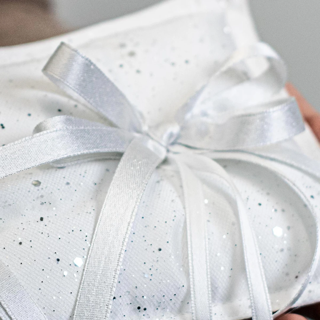 2 Federe Cuscino 45x45 Cm Con Paillettes Grigie – Lato Raso – PiccoCasa