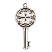 Bomboniere 2026 Ciondolo in zama Chiave con quadrifoglio