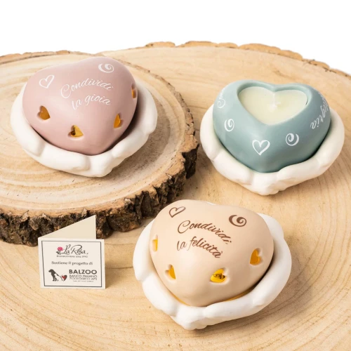 Bomboniere Linea Hands 2026 Mani che tengono cuore