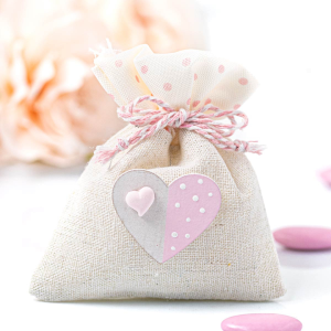 Sacchettino Portaconfetti rosa con cuore in Offerta