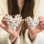 Cuore in legno intrecciati di vimini bianco per decorazione