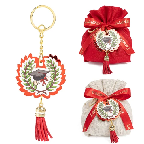 Bomboniere 2026 Linea Rouge Portachiavi a forma di corona d\'alloro con tocco e pergamena