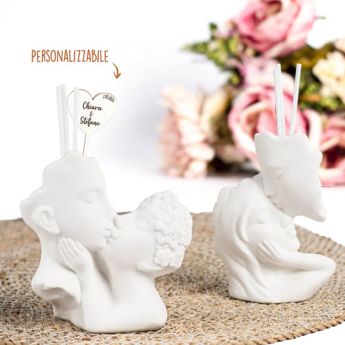 Bomboniere 2024 Matrimonio Profumatori in ceramica con coppia che si bacia