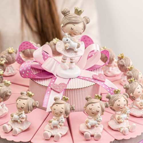Torta Bomboniere da 15 Fette con principesse rosa