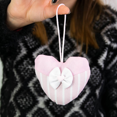 Sacchettini portaconfetti rosa a righe con fiocco e gessetto cuore