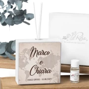 Bomboniere 2026 Tema Viaggio Profumatore a LED Personalizzabile